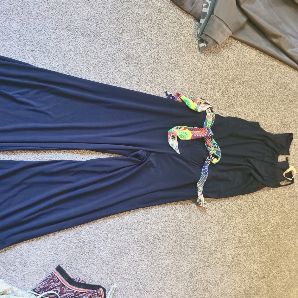 Navy halter top jumper